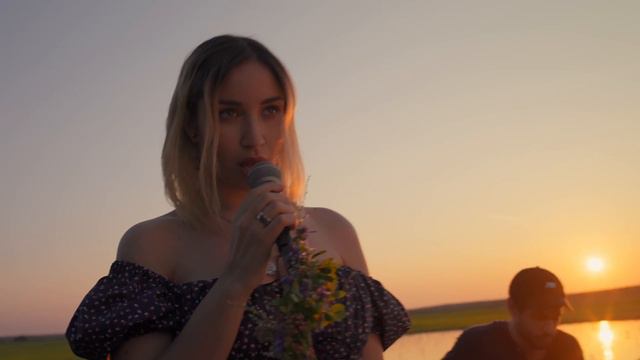 ЛИЛУ - Давай будем навсегда смотреть онлайн