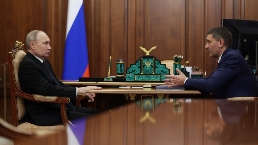Путин призвал главу «Россетей» обратить внимание на энергокольцо Москвы