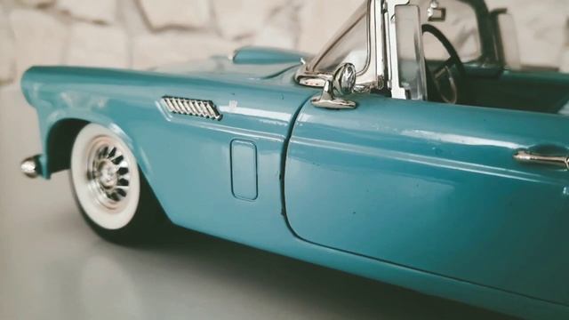 1956 FORD THUNDERBIRD 1/18 DIECAST! смотреть онлайн