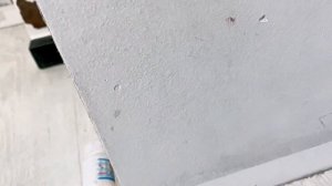 Как покрасить откосы на двери и окнах