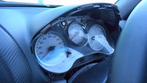 Установка приборной панели в авто.Toyota RAV4 II (2001-2005).