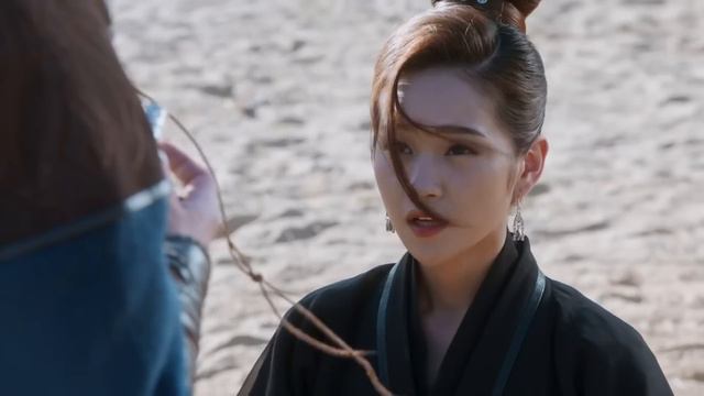 功夫小子救了一條小花蛇，沒想到「她」是蛇王，幫他練成絕世武功成為三界戰神！