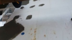 Система Ceresit, армирование вертикальных оконных откосов, в клей втапливаем сетку