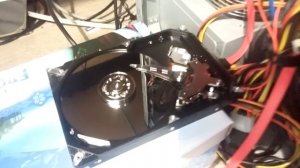 Жёсткий диск не крутится, заедает.