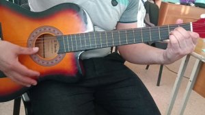 учимся играть на гитаре. песня кино " Группа крови"