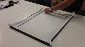 Как натянуть холст на подрамник. Изготовление картин.