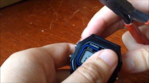 How to Remove a Casio W-59 Watch Band