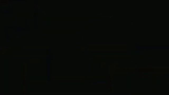 Эта ЖУТКАЯ ЖЕНЩИНА Бродит по чужому дому! Страшные вещи снятые на камеру! смотреть онлайн