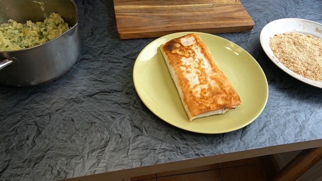 Картофельные котлеты с сыром и зеленью или шавуха с картошкой! смотреть онлайн