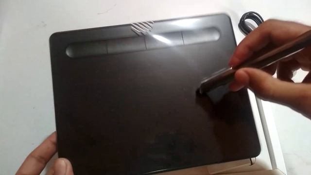 Unboxing dan test review Wacom Intuos CTL 4100 (dapat software GRATIS) смотреть онлайн