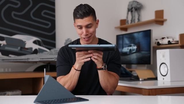 Lenovo Yoga Book 9i UNBOXING And REVIEW - DUAL SCREEN LAPTOP?