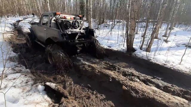 Поездка на озеро Стоячее №4 (ч. 2):уазы, луазы, багги, котлета, джип чероки... смотреть онлайн