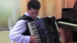 виртуоз игры на аккордеоне, Альберт Мамедов