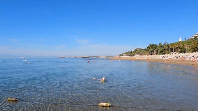 Отдых в Турции в ноябре. Море, пляжи, погода осенью в Турции.