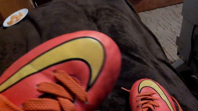 Все мои вутзалки сороконожки и бутсы!!! смотреть онлайн