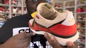 Kangaroos Runaway Roos 002 CNY "Year Of The Tiger" in hand review