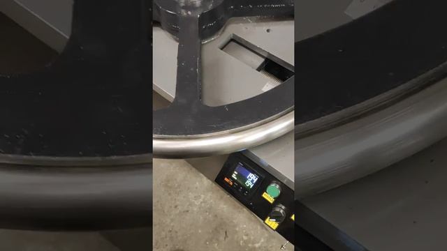 Гибка круглой трубы 51х1,2 радиус 400. Станок ТЭМ-1000 смотреть онлайн