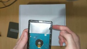 Seagate Expansion Portable 5 TB (STKM5000400) | Disassembly