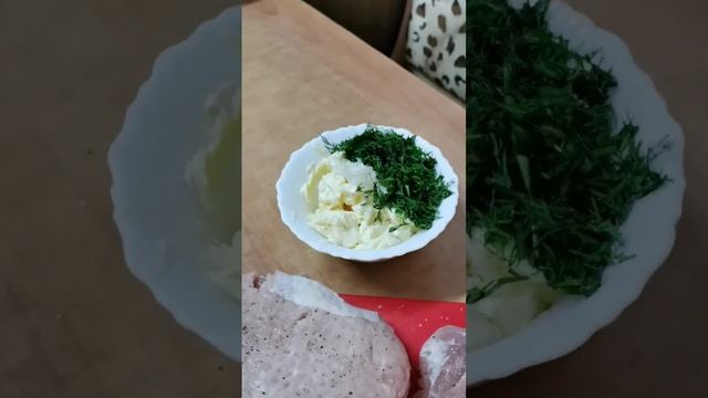 Вкусные рулеты из карбоната. Видео из архива Лето 2022 #мытутрешили #карбонат #сибагатов