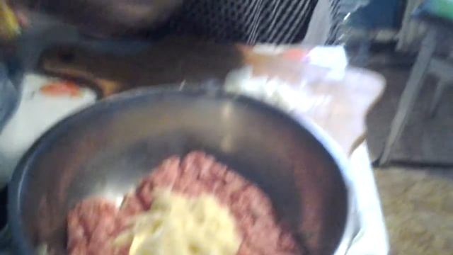 Мая бабуля гатовит котлеты супер катлеты от бабушки смотреть онлайн