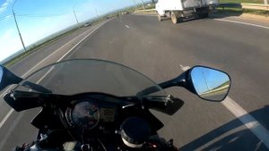 Противостояние ДЖИКСЕРОВ GSX-1000R and GSX-600R