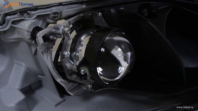 Toyota Camry Установка светодиодных линз и ангельских глазок смотреть онлайн