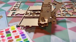 Обзор и сборка Янтарной шкатулки UGEARS// конструктор из дерева без клея