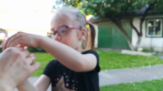 Деревенская жизнь летом. Хосты как и чем укрыть от солнца. смотреть онлайн