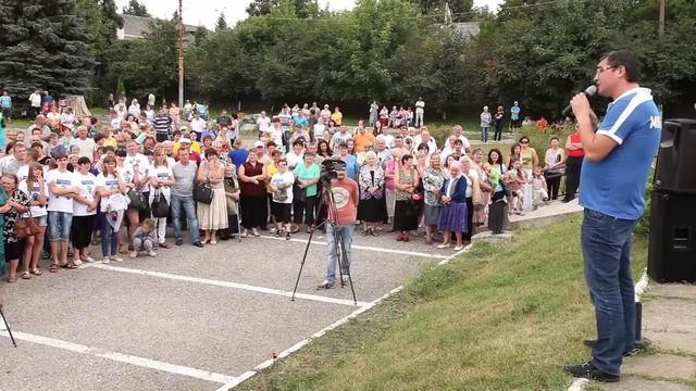 Ренато Усатый в Окнице Я развалю кумэтризм в Молдове! смотреть онлайн