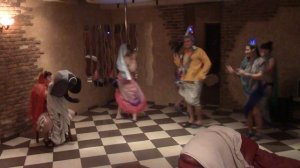 Индийские танец - поздравление с днем рождения в сауне