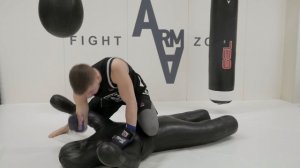 Удары в партере. Добивание в ММА - ARMA SPORT