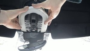 Как снять светильник Porsche Cayenne американской версии.