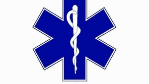 Она работает на скорой врачом