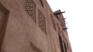 Призыв муэдзина с минарета, ОАЭ, Дубай