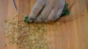 САЛАТ С САЙРОЙ. Салат из консервы. Рецепт салата с сайрой. Рыбный салат.