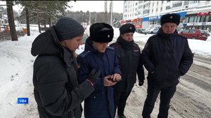 Сугробы на дорогах и остановках: качеством уборки улиц от снега в Уфе заинтересовались прокуроры