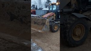 Планировка песок под фундамент #caterpillar #jcb #russia #tajikistan