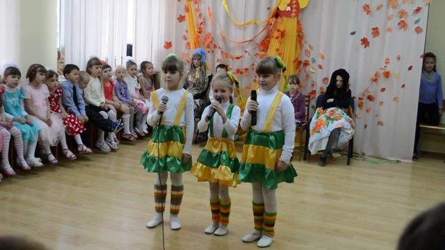 Алена Аникеева, Эвелина Соловьева, Мария Прокопкина - Гномики смотреть онлайн