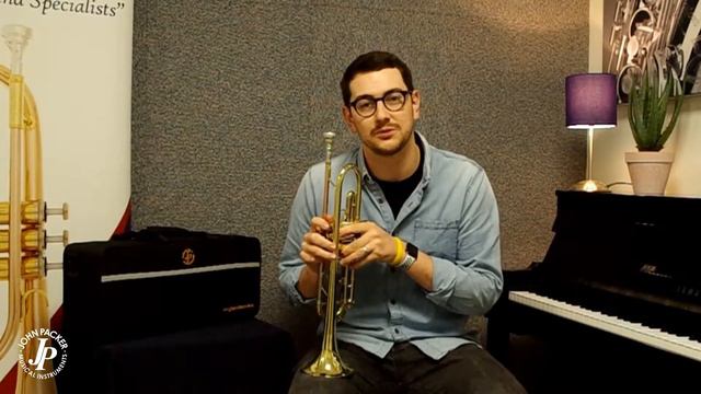 Lets take another quick look at the John Packer JP051 Bb trumpet смотреть онлайн
