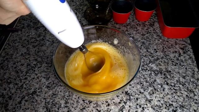 Flan de huevo. Флан тающий во рту с минимумом ингридиентов. смотреть онлайн