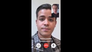 Dylan Minnette chat with Christian Navarro