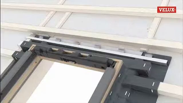 Мансардные окна Velux  Монтаж оклада кровельного окна