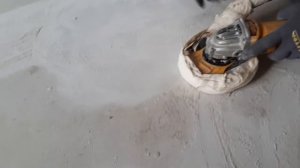 Как  убрать наплыв  на наливном полу , и дефекты  после  заливки !