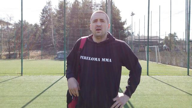 Хотят забрать телефон Самооборона для пацанов