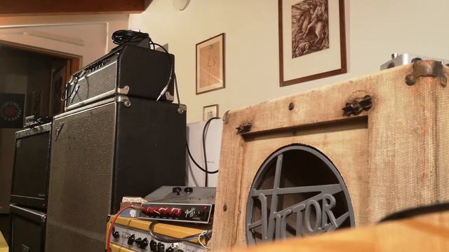 Fender 15 - change speaker, a big surprise смотреть онлайн