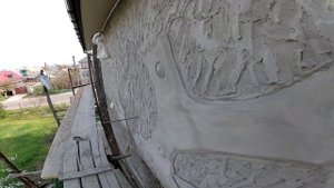 оформление  фасада  дома    декоративная  штукатурка  под  камень.  .. углы  дома.