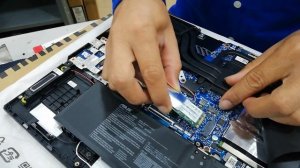 Unboxing Asus FX707 SSD M.2 Upgrade