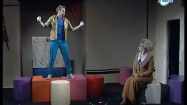 Репортаж об актёрах театра "Комедианты"СПБ (Роман Притула и Светлана Суханова) смотреть онлайн