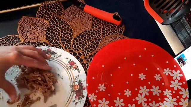 Фаршированные шампиньоны...готовится быстро и легко самые главное вкус,, НЕЗАБЫВАЕМЫЕ" смотреть онлайн