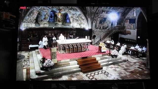 FCRM201104-2-S.MESSA BASILICA SAN FRANCESCO di ASSISI. h7.15-GD-Diff.2h.You.Tube -04-11-2020-Italia смотреть онлайн